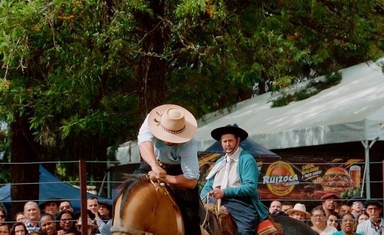 Gineteada na Farm Show 2026